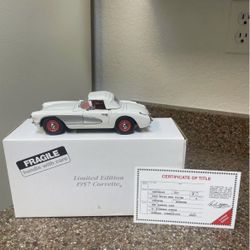 Danbury Mint 1957 Corvette Roadster White & Silver