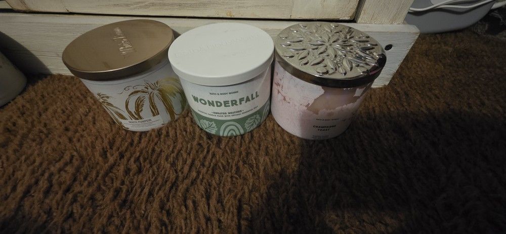 13  Bbw 3 Wick  Candle Lot 