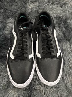 Men's Vans, size 9.5