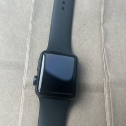 Series 3 APPLE WATCH 38 MM (LIKE NEW)