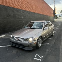 2004 Lexus Is300