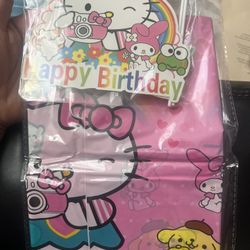 Hello Kitty Cake Topper / Tablecloth 