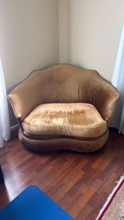 Love seat or what can u call it!