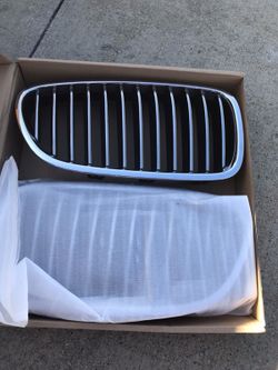 2011 BMW 535i OEM grill