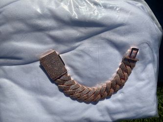 Rose Gold Iced Out Cuban Link Bracelet