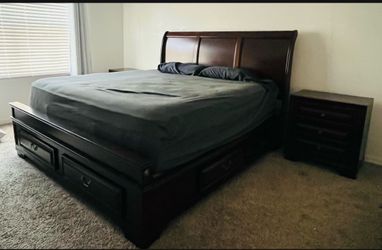 King size bedroom set