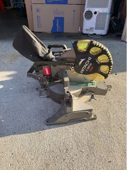 Hitachi 12-inch compound miter saw