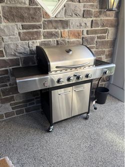 Propane grill