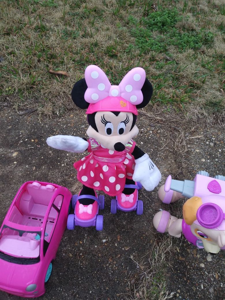 Rollor Skating Mini Mouse