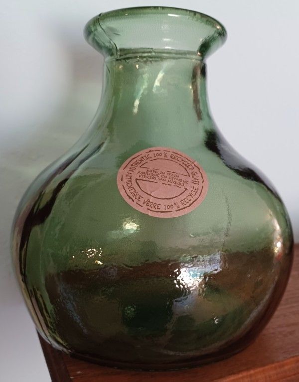 Vidrios San Miguel Bulbous Green vase