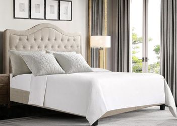 Queen Frame, Beige Linen - A3Q1