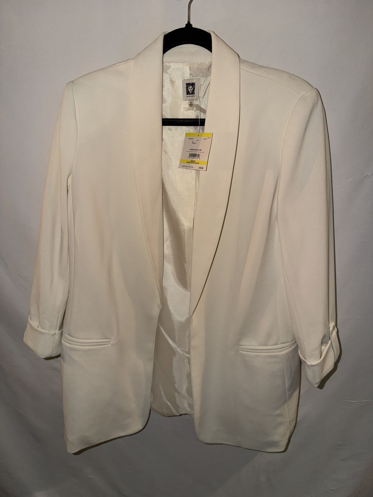NWT Ladies Medium Anne Klein ivory gorgeous 3/4 sleeve open blazer $129 tag p/u Jamison, Pa