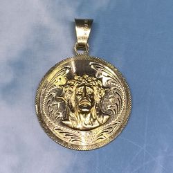 14k Jesus Pendant 