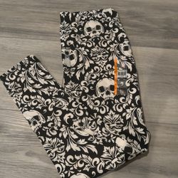 Skull Ankle Leggings Size Medium 7-9