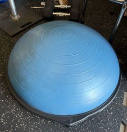 BOSU balance ball 65cm