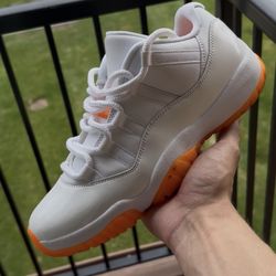 Air Jordan 11 Citrus Low Size 8.5Y/10W