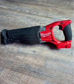 Milwaukee FUEL SAWZALL Reciprocating Saw (Tool Only)