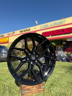 24x10” Forgestar “X12” Wheels