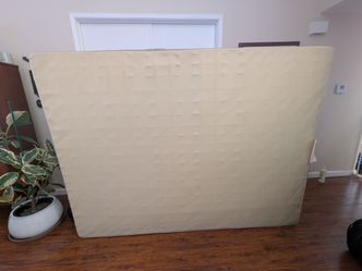 *Free* Queen Size Box Spring