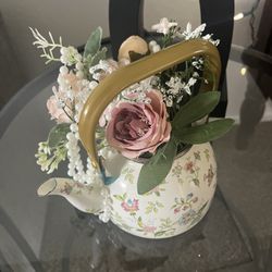 Beautiful Floral Vintage Style Teapot With Floral Arrangement and Pearls for A Perfect Gift