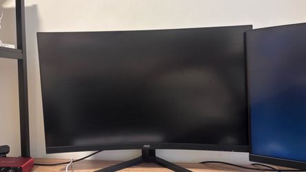 2 Monitors