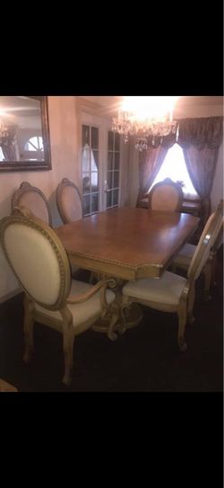 Dining table set