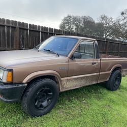 1987 Mazda B-Series Pickup