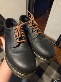 Doc Martens (US 7) 8053 Nappa Leather casual shoes