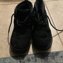 Ugg Shoes Size 6