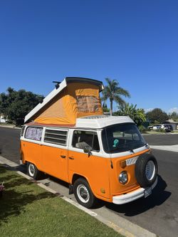 1974 Volkswagen Bus - Westfalia