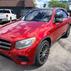 2017 Mercedes Benz GLC 300