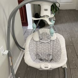 Graco Baby Swing