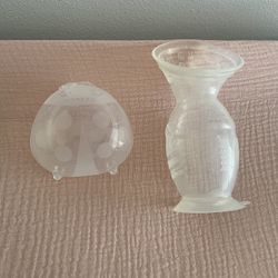 Haaka Ladybug And Silicone Breast Pump Collector