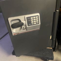 Sentry Safe, 2 Cubic Ft, Dual Key, And Digital Lock