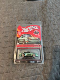 Hot Wheels RLC Porsche 964 “Magnus Walker”