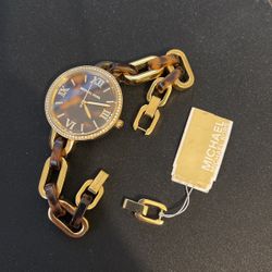 Michael Kors watch / Need Battery