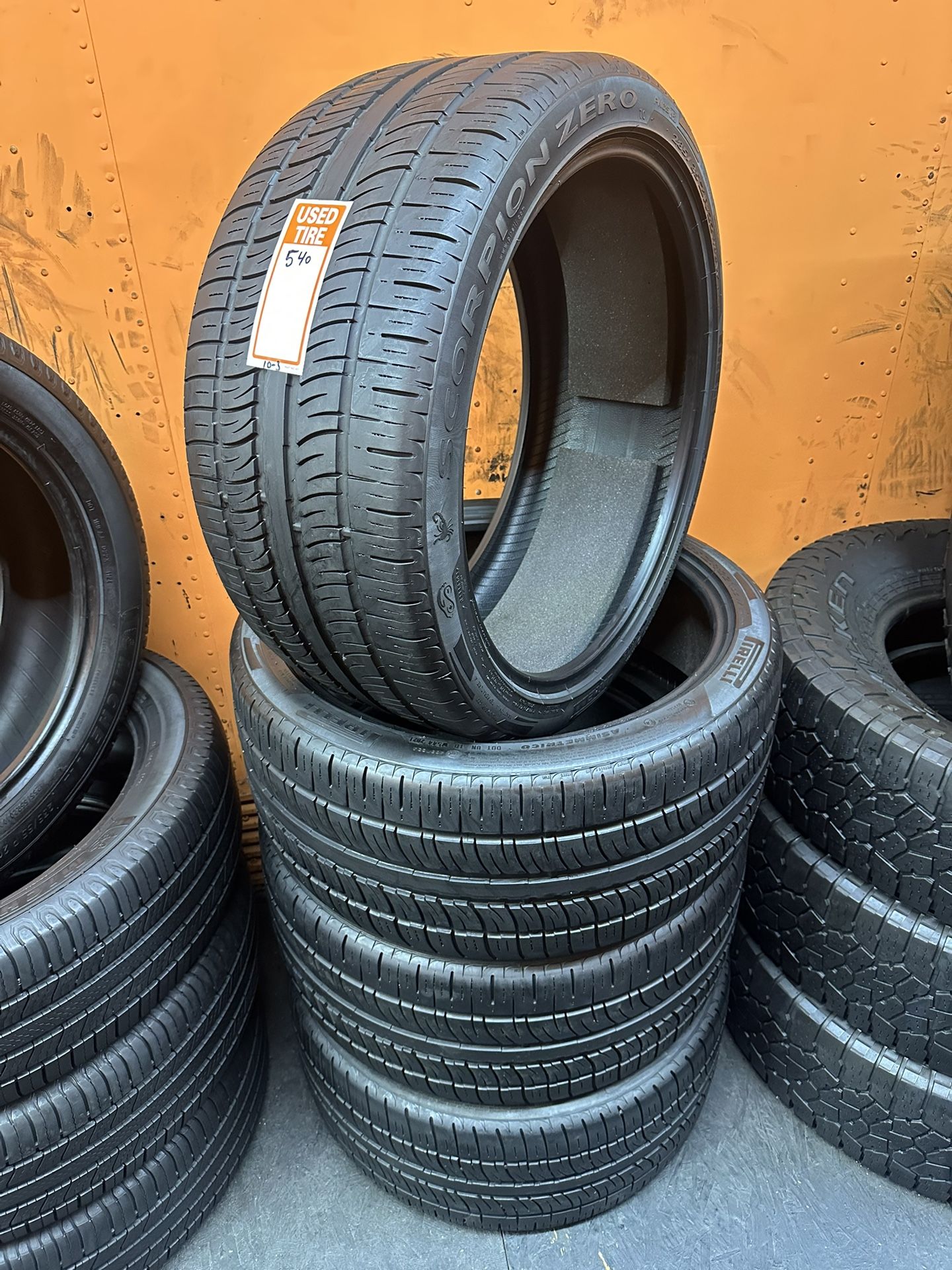 285/35R22 Pirelli Scorpion Zero Full Tire Set