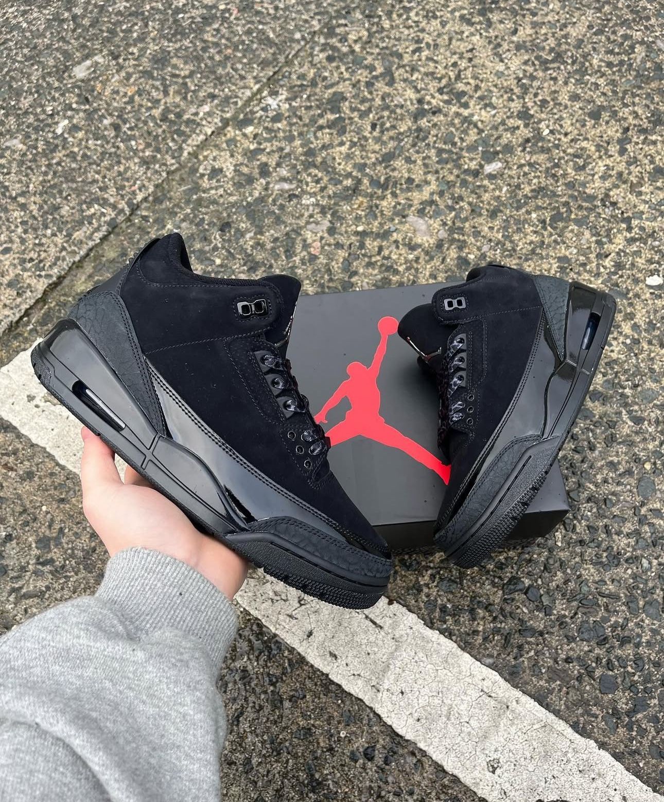 Jordan 3 Black Cats
