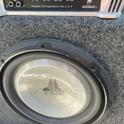 10” JL Audio Car Subwoofer And Amplifier. 