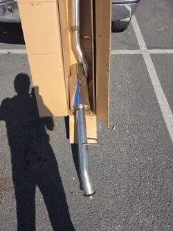 Exhaust  like new, subaru 2002, to 2006 subaru MRX, 150 dollars
