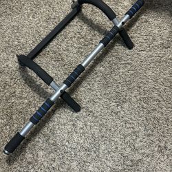 Pull Up Bar