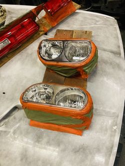 Custom Painted Head Lamp And Taillights