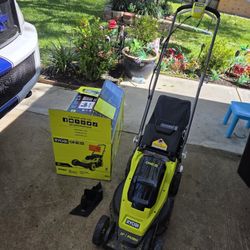 Riobi 18v 13in Push Mower Like New Battery And Charguer Incluided $100 Price FIRM/ SEMINUEVA PRECIO FIRME $100