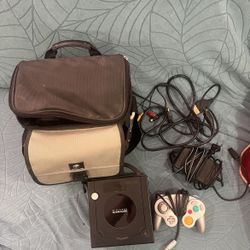 Nintendo Gamecube *EXCELLENT CONDITION*