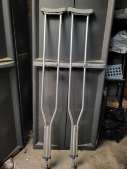 Adjustable Crutches – Great Condition