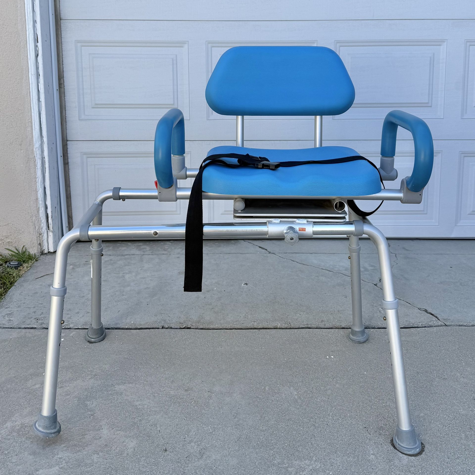 Carousel Sliding Transfer Bench with Swivel Seat for Physically Handicapped or Disabled