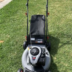 MURRAY LAWN MOWER 22” SELF PROPELLED 