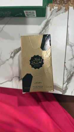 Lattafa EÀÙ DE PARFUM NATURAL SPRAY