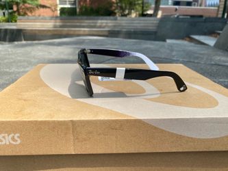 Ray band wayfarer sunglasses