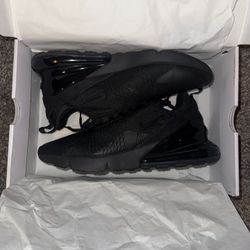 Brand New air max 720s